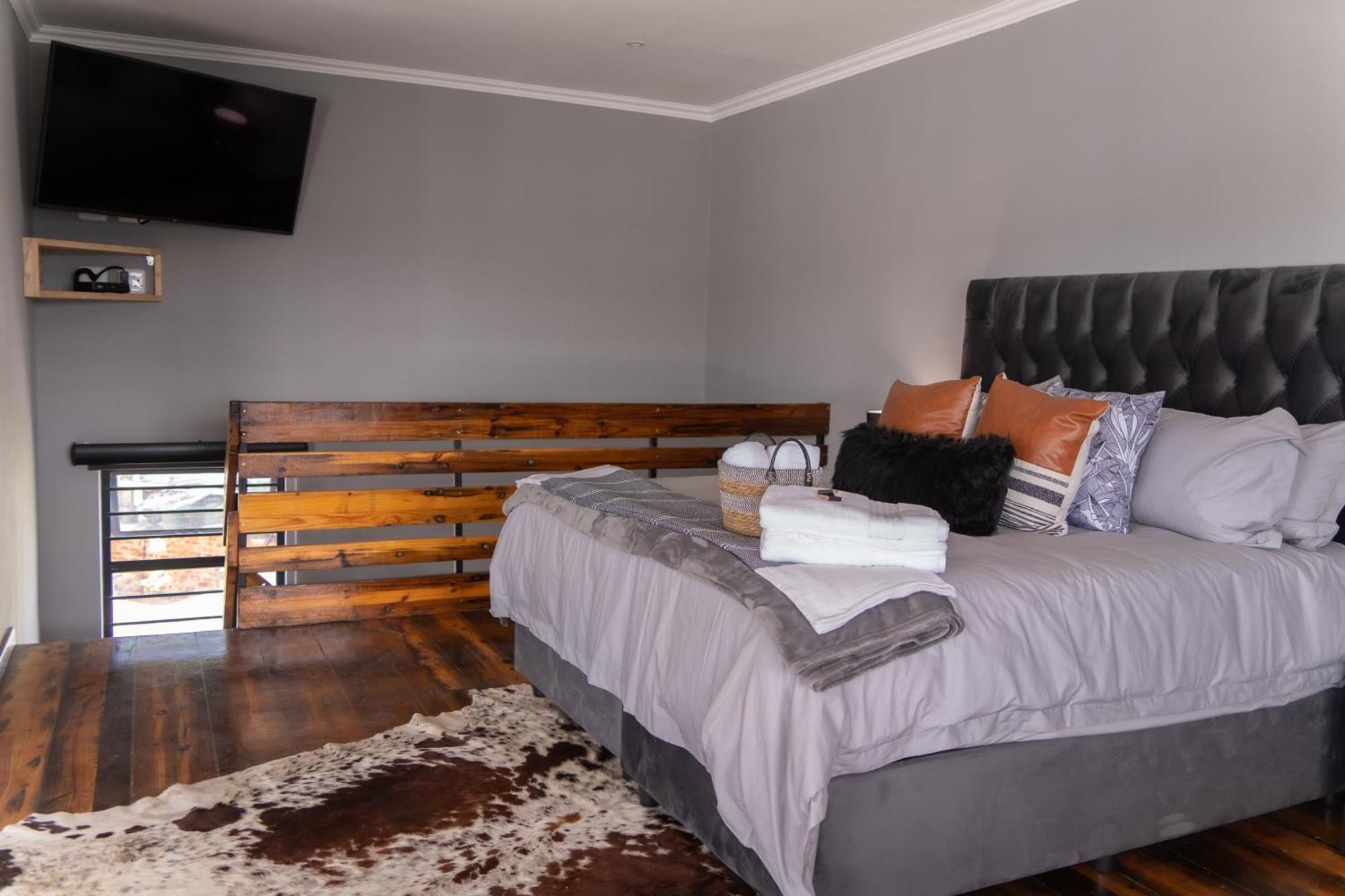 Waterfront Boutique Hotel Vanderkloof Esterno foto
